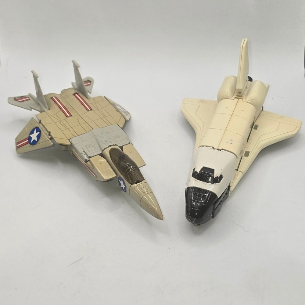 Vintage 1985 Bandai Japan Transforming Robot Jet Fighter and Space Shuttle Set